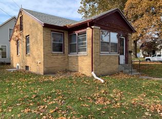 1312 N Center St, Bloomington, IL 61701