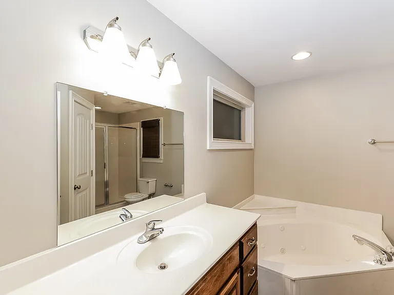 240 Brighton Village Loop — Photo 10