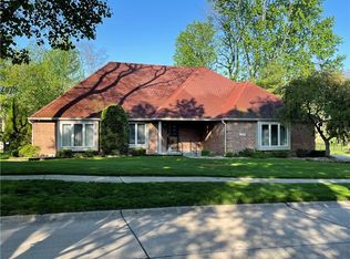 274 Adrienne Dr, Greenwood, IN 46142