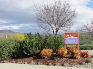 465 Elm St, Phoenix, OR 97535