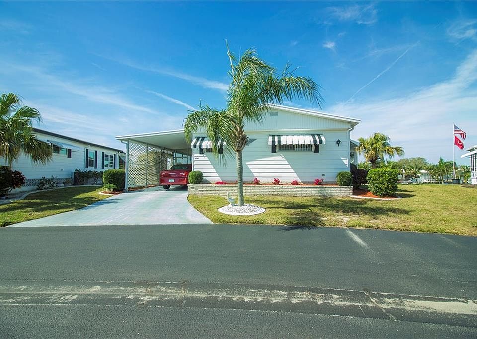 1st image of 9 Hacienda Dr