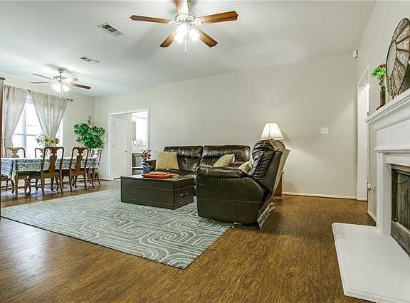4th image of 4132 Chelan Ct