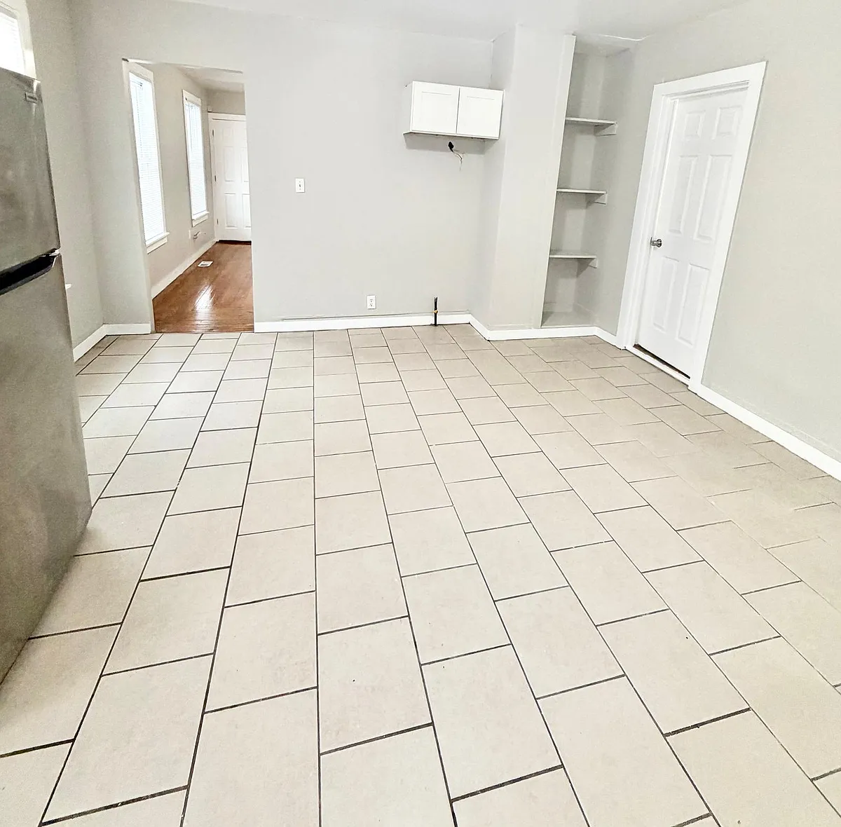 Building Photo - 317 Bassett St #3