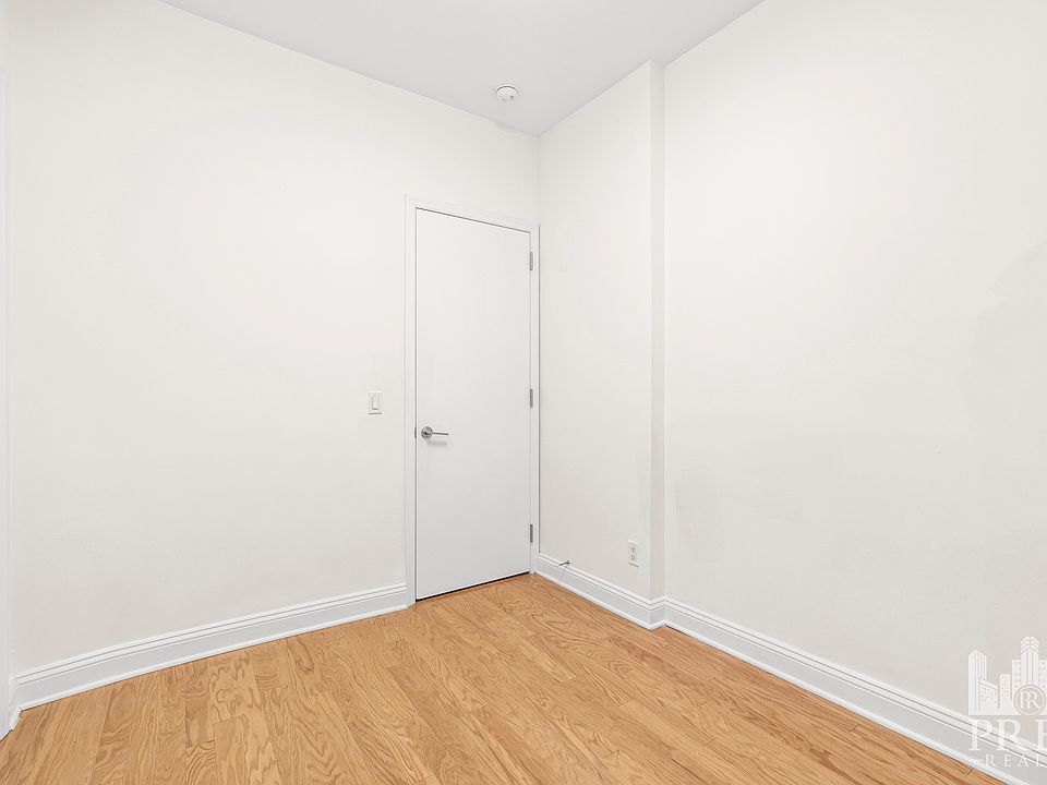 2nd image of 174 E 85th St #4C