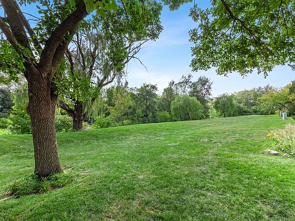 Fabulous green space out your back door