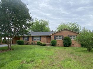 508 Gaston Dr, Spartanburg, SC 29307