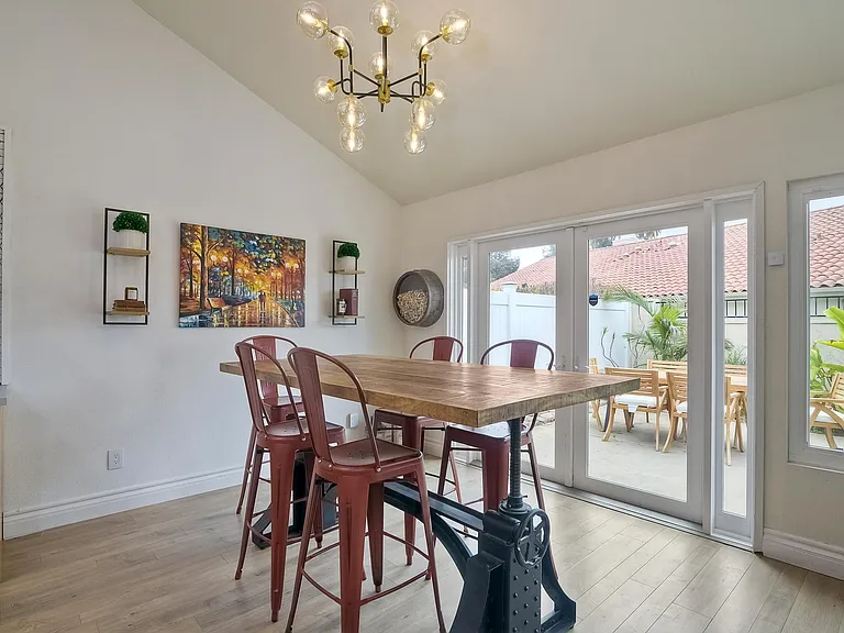 6761 Camino Del Prado — Photo 4