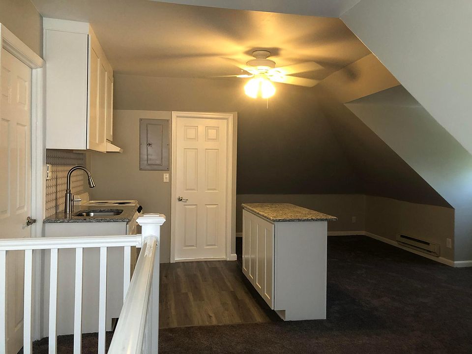 2nd image of 704 14th Ave #5