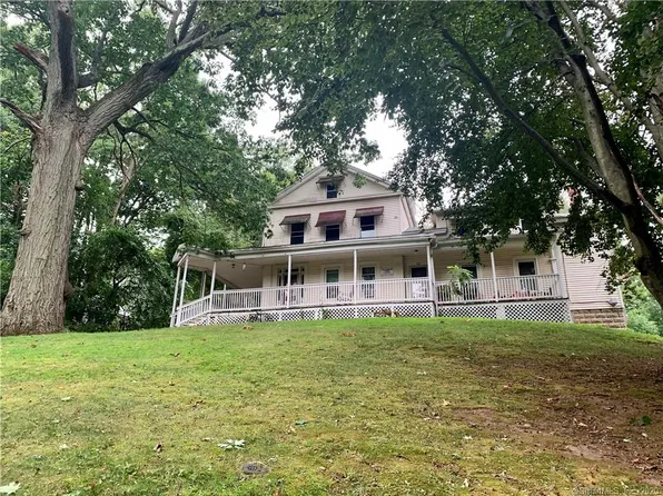 85 High St, Vernon, CT 06066