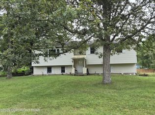 113 Olsen Rd, Stroudsburg, PA 18360