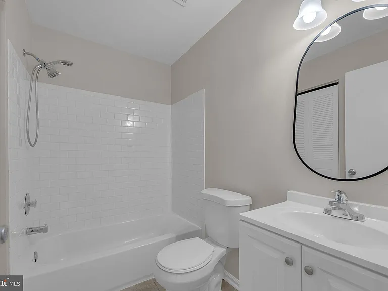 620 Covington Ct — Photo 17
