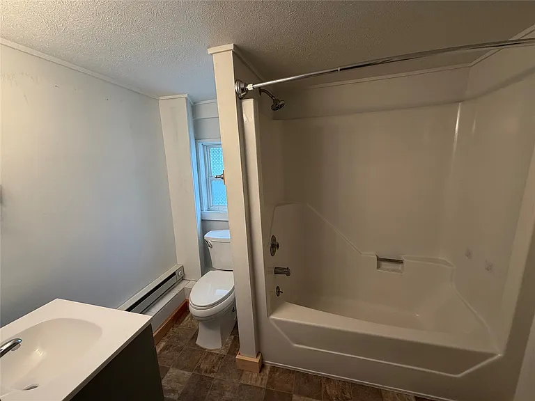 76 E Main St — Photo 25