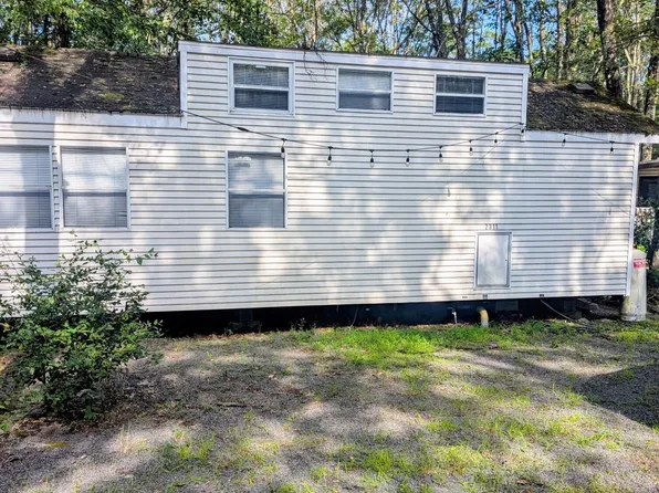 112 Aztec Dr, Shohola, PA 18458