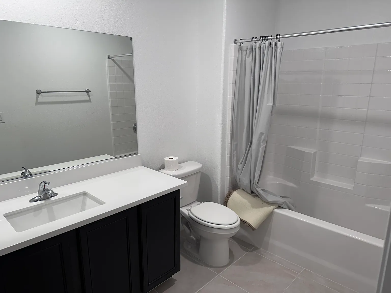 3 bed, 1366 sqft, $800 — Photo 4