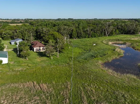 661 N 240th Rd, Solomon, KS 67480