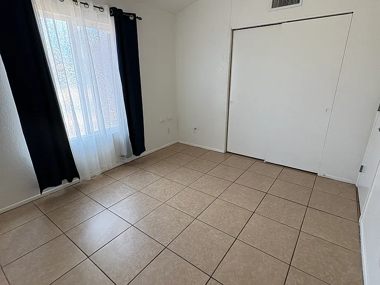 1654 W Twin Ridge Rd — Photo 13