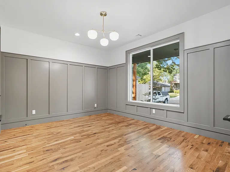 3921 S Madison Ave — Photo 45