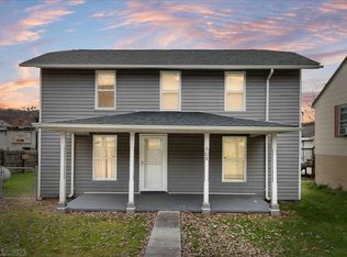 308 Giles Ave, Rich Creek, VA 24147