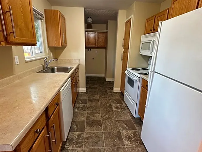 18715 NW Shadow Ln — Photo 4