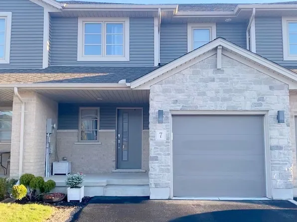 7 Empire Pkwy, Saint Thomas, ON N5R 0E9