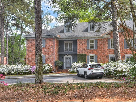 2nd image of 13 Indian Cove Road