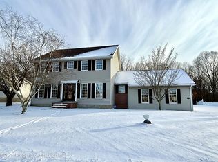 112 W Winthrop St, Archbald, PA 18403
