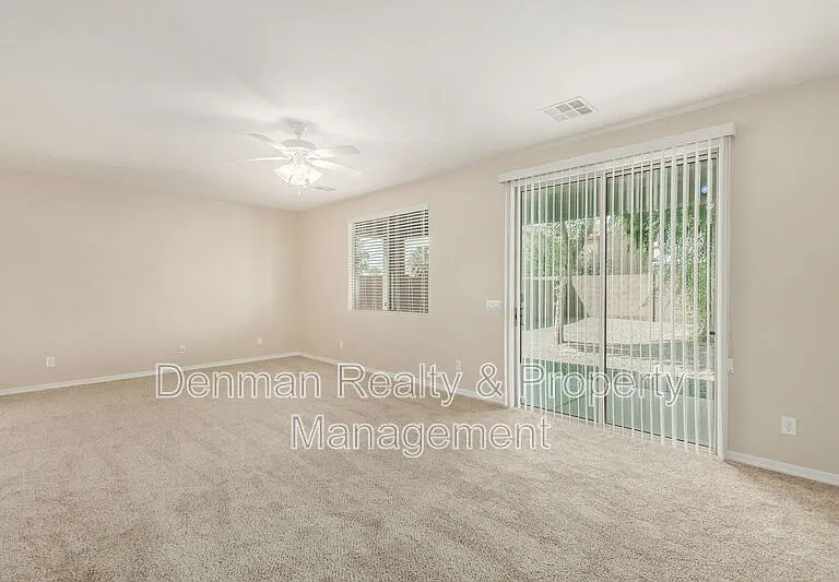 1154 W Stephanie Ln — Photo 10