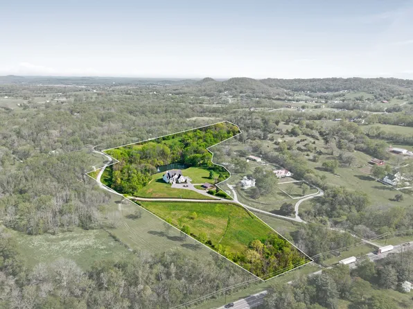 8992 Horton Hwy, College Grove, TN 37046