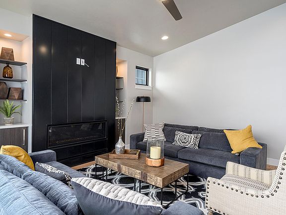 5th image of 1509 Sunset Ln