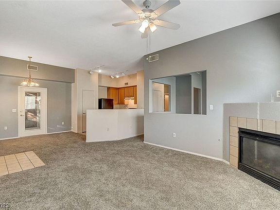 5th image of 10245 S Maryland Pkwy Unit 2200