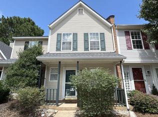 8258 Golf Ridge Dr, Charlotte, NC 28277