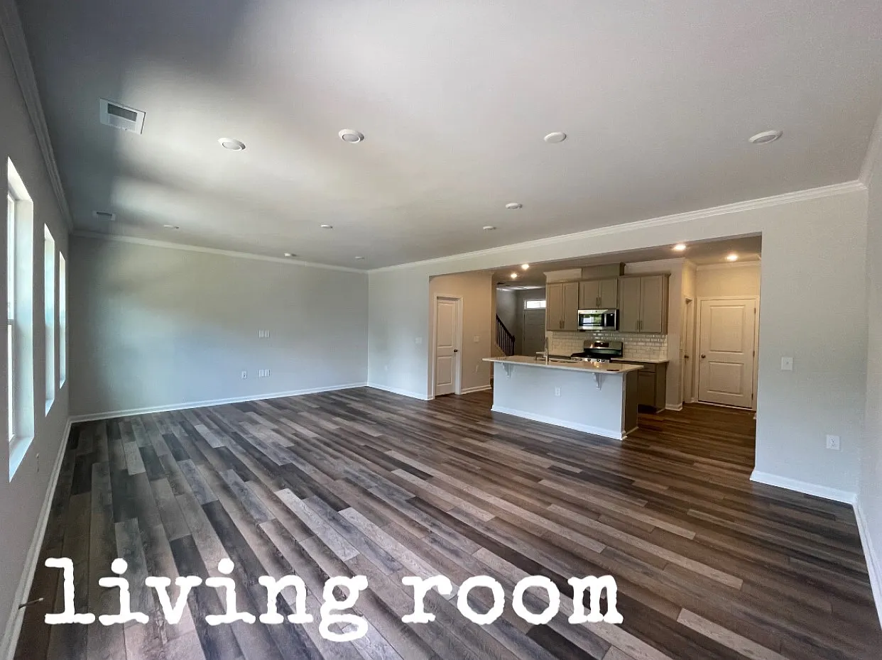 4919 Arkose Dr — Photo 4