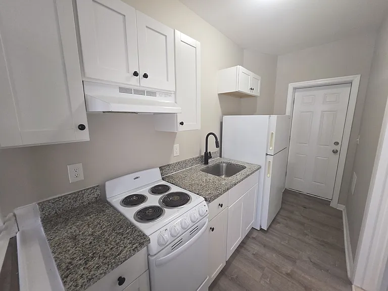 1408 S Broad St #2 — Photo 9