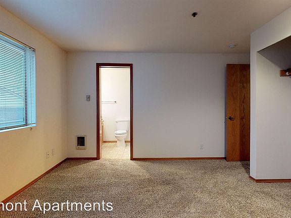 5th image of 22514 6th Ave S APT 302