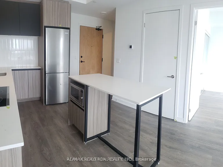 7950 Bathurst St #1518 — Photo 9