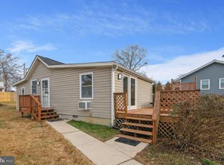 1733 Fairhill Dr, Edgewater, MD 21037