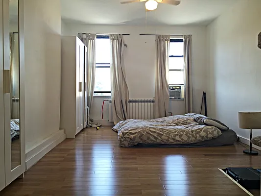 Rented by MNS | media 12