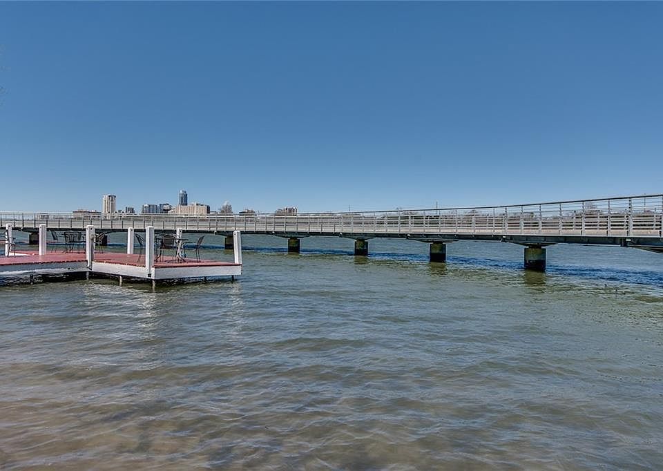 1st image of 1818 S Lakeshore Blvd APT 22
