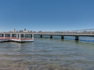 1818 S Lakeshore Blvd APT 22, Austin, TX 78741