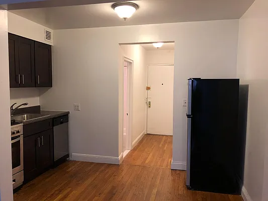 Rented by Triplemint | media 7