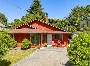 376 Atkins Ave, Langford, BC V9B 2Z8