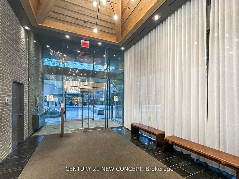 210 Simcoe St #1909 — Photo 34