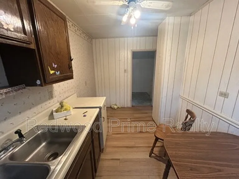 645 Coleman Ave #1 — Photo 4