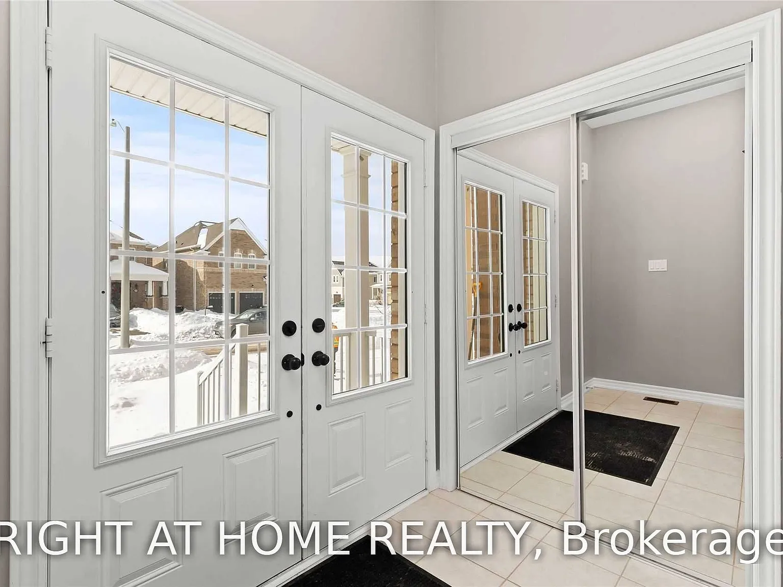 4 bed, $3,500 — Photo 2