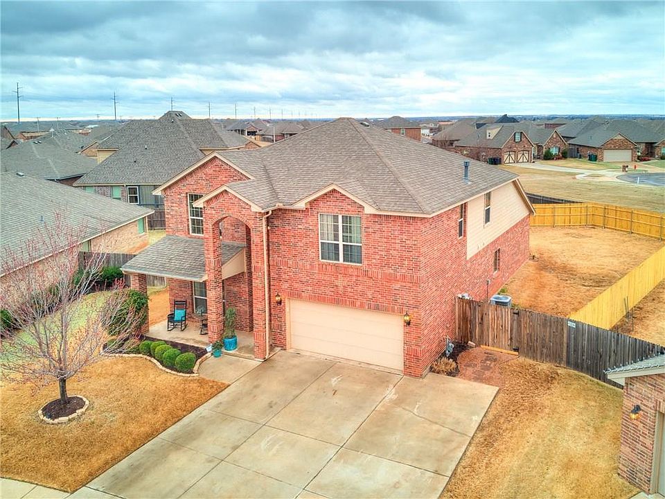1st image of 19425 Candleberry Dr