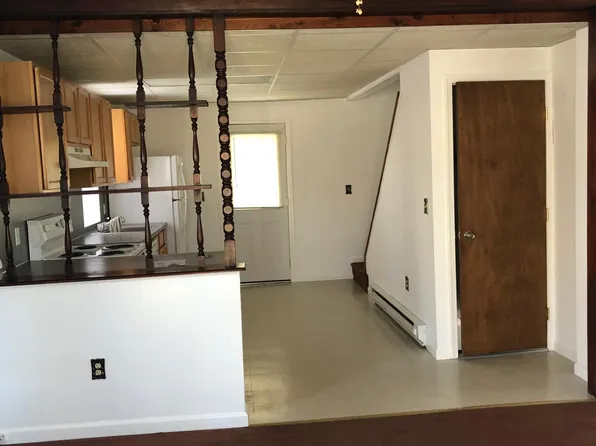 211 Bushkill St, Stockertown, PA 18083