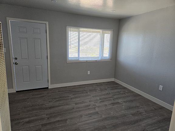 5th image of 5141 Sacramento Ave APT 6