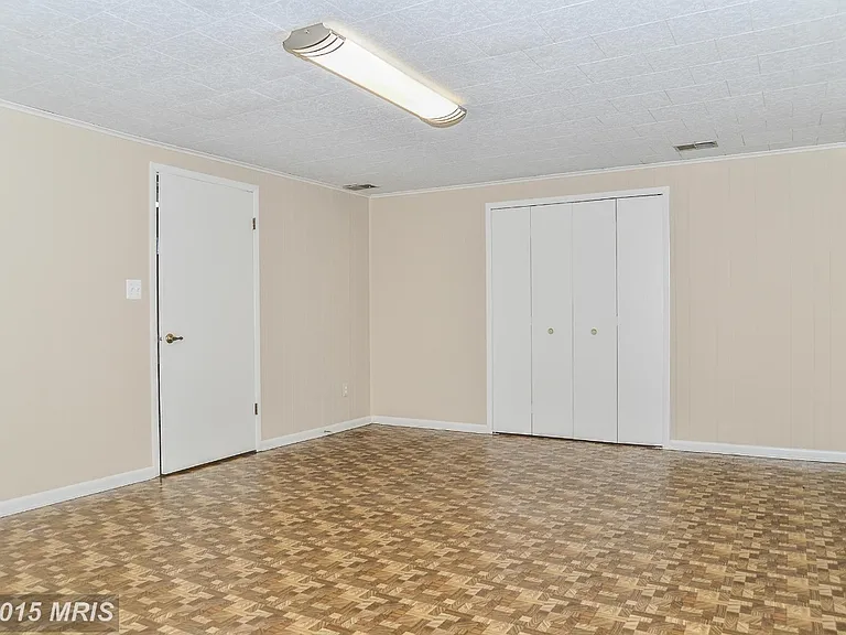 7200 Hopkins Ct — Photo 20