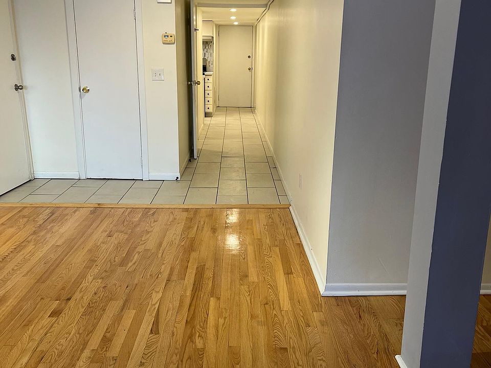 Entry area.