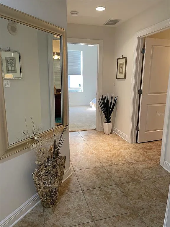 2 bed, 2.0 bath, 1476 sqft, $3,750 — Photo 4